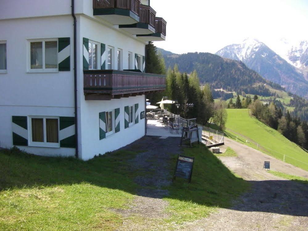 Hotel Hahnbaum Sankt Johann im Pongau Exteriör bild