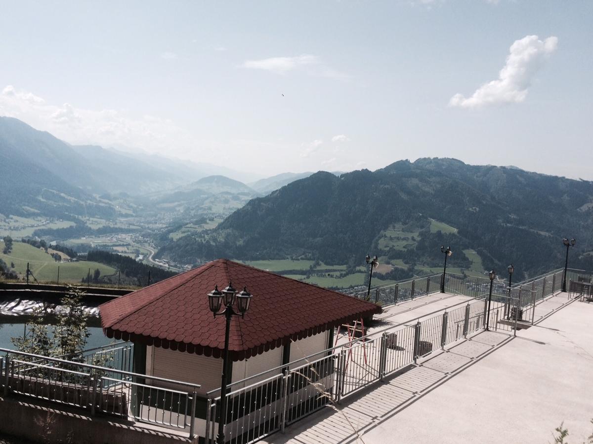 Hotel Hahnbaum Sankt Johann im Pongau Exteriör bild