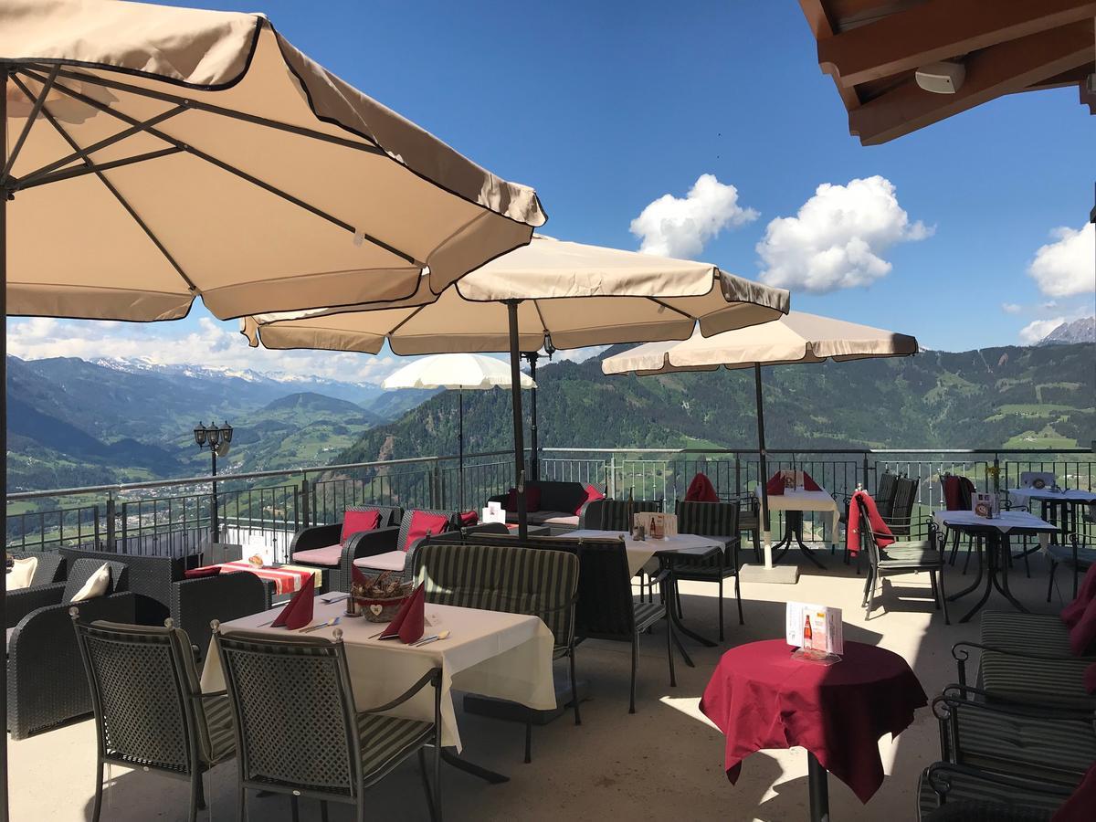 Hotel Hahnbaum Sankt Johann im Pongau Exteriör bild